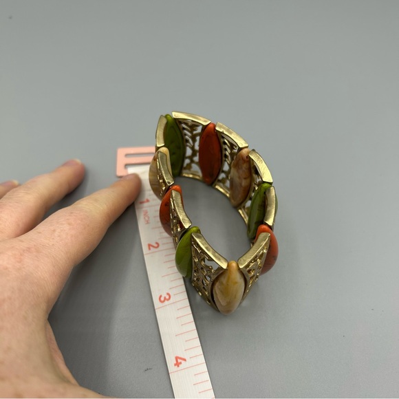 Vintage 1960s–70s Modernist Statement Bracelet | Mid-Century Gold Tone - Picture 7 of 11